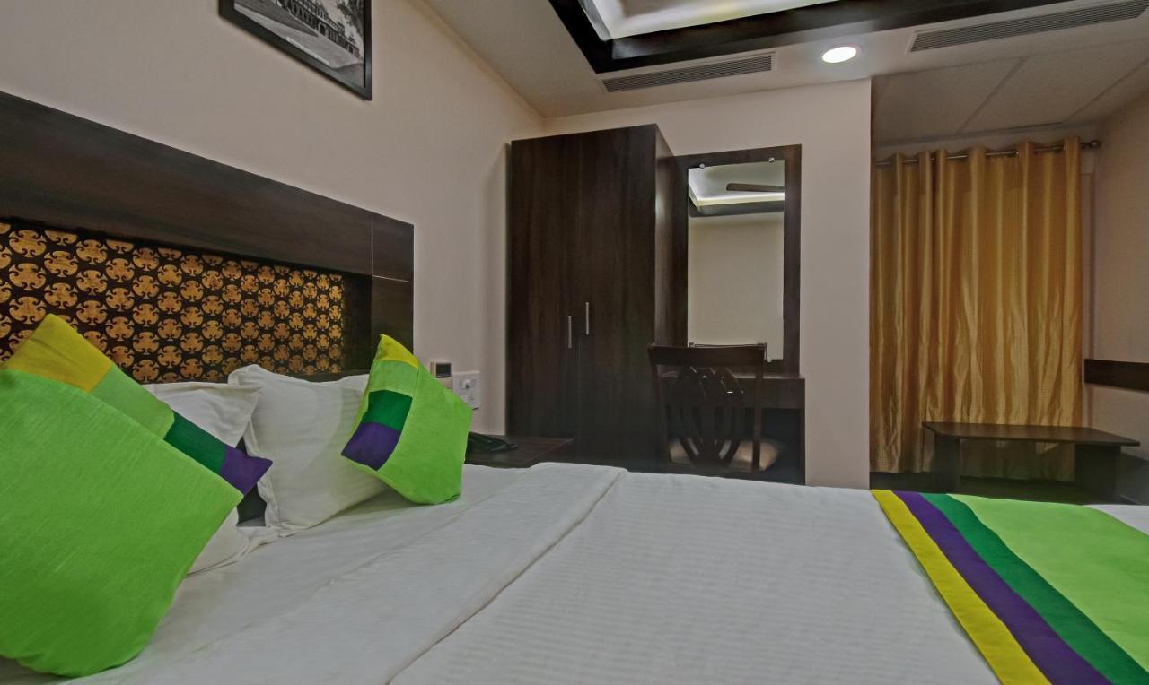 Treebo Trend Palm Tree Hotel Chennai Eksteriør billede