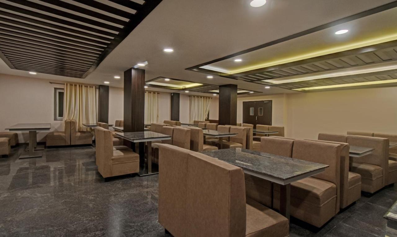 Treebo Trend Palm Tree Hotel Chennai Eksteriør billede