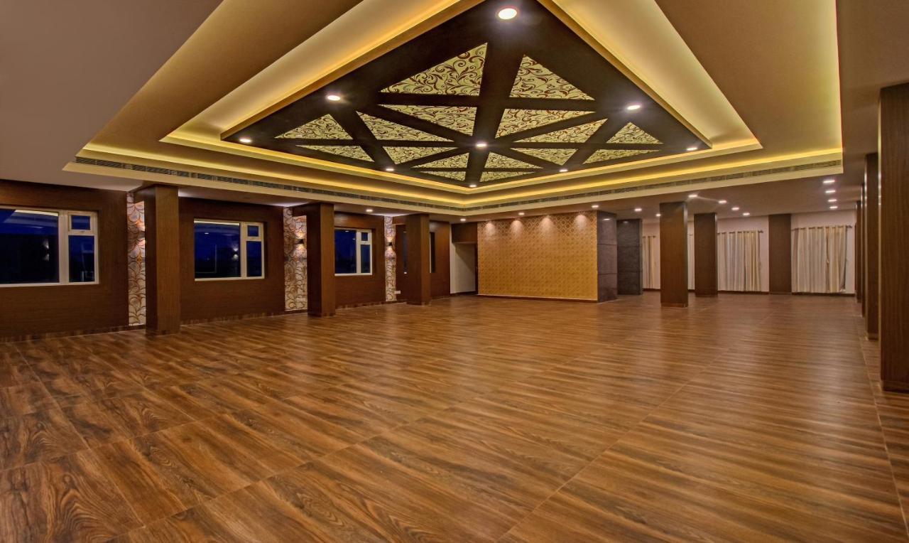 Treebo Trend Palm Tree Hotel Chennai Eksteriør billede