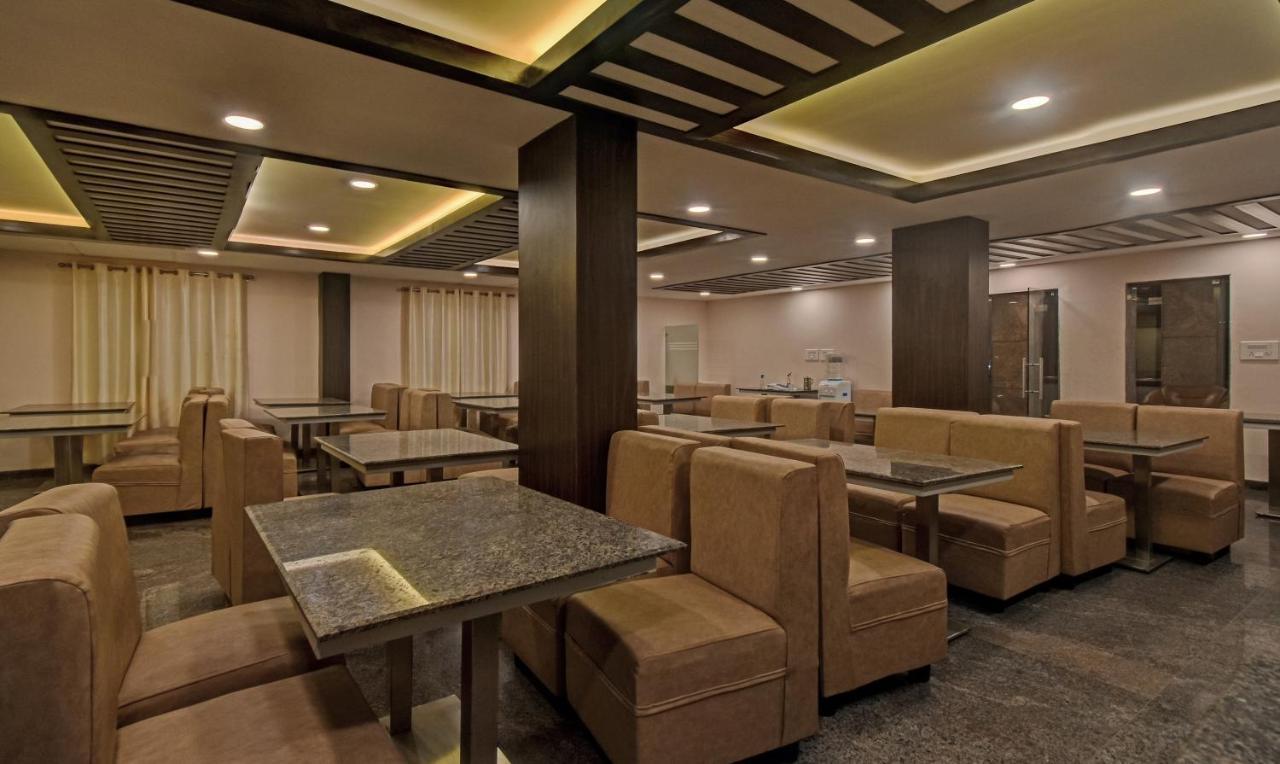 Treebo Trend Palm Tree Hotel Chennai Eksteriør billede