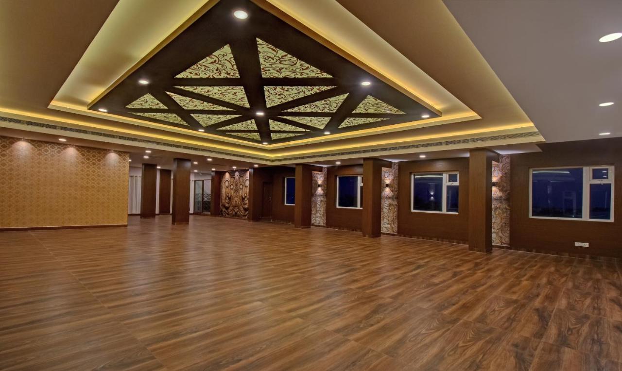 Treebo Trend Palm Tree Hotel Chennai Eksteriør billede